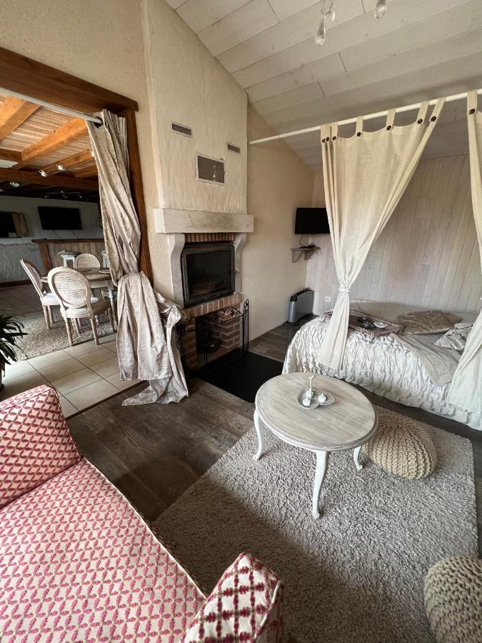 La Maisonnette De Cancan Mont-près-Chambord Kültér fotó